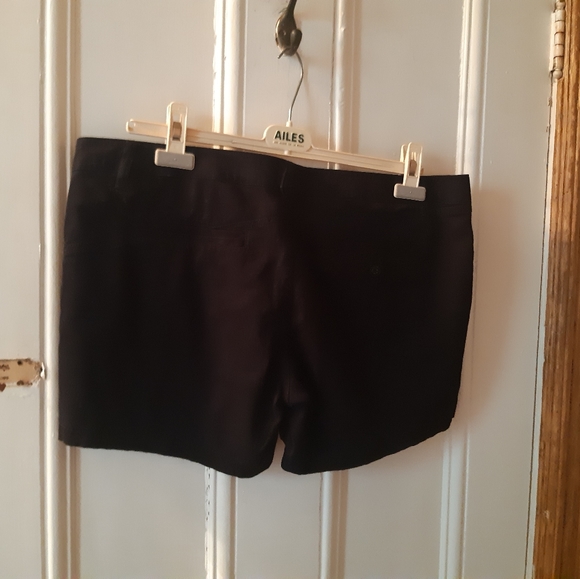 Volcom Women's short Size 13 - Picture 2 of 13